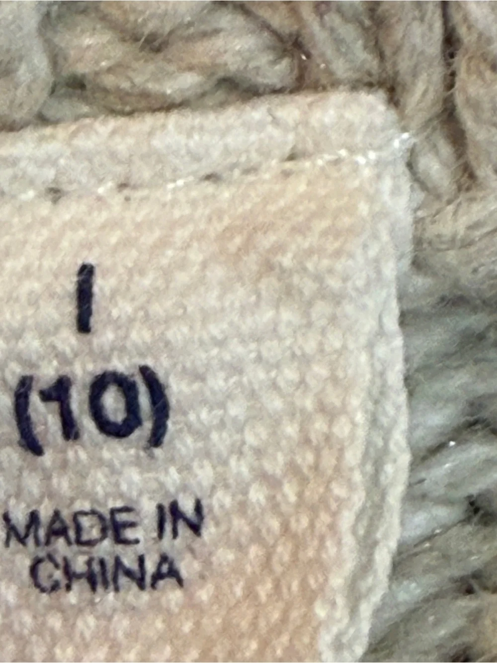 Gap Kids Girls Cozy Faux Fur Zip Vest in Beige Sz L